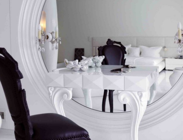 DRESSING TABLE