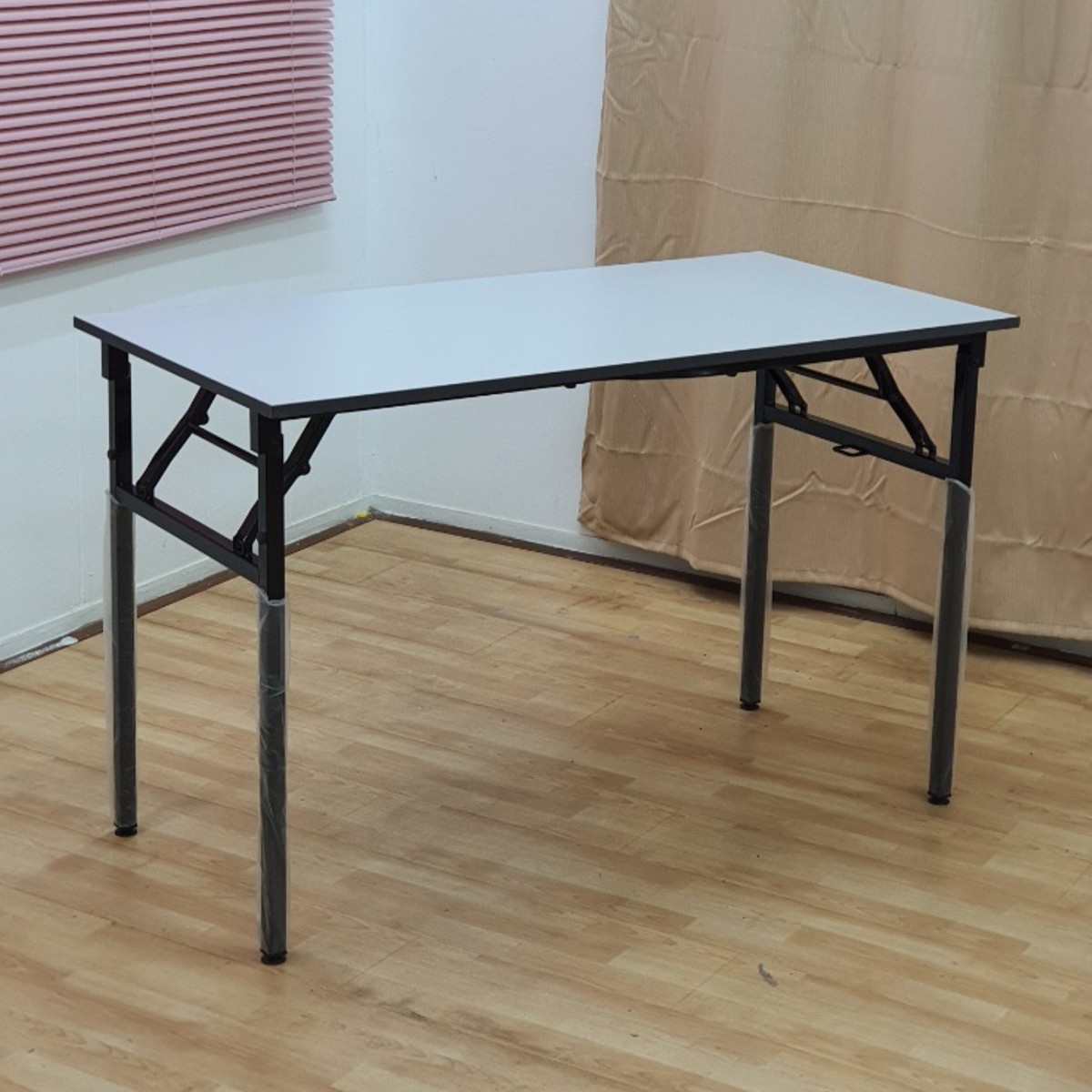 BANQUET TABLE - Image 3