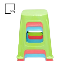 PLASTIC CHAIR